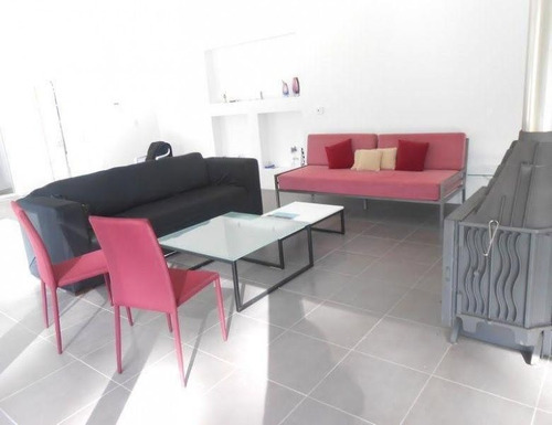 Casa En Alquiler Por Temporada De 3 Dormitorios En Pinares