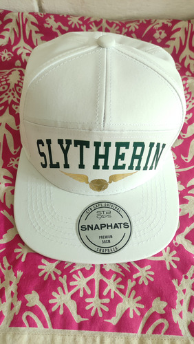 Gorra Slytherin Harry Potter Hogwarts Quidditch Team Snitch