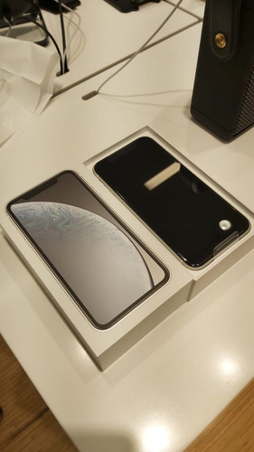 iPhone XR 64 Gb (blanco-rojo) Nuevo En Promoción!