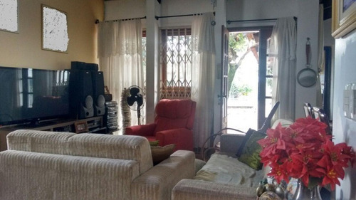 Casa Em Cristal Com 3 Dormitórios - Lu268143