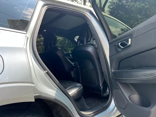Volvo XC60 2.0 T5 Awd R-design