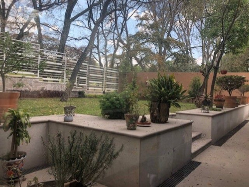 Casa En Venta, Un Nivel Ubicada En Club De Ev14842