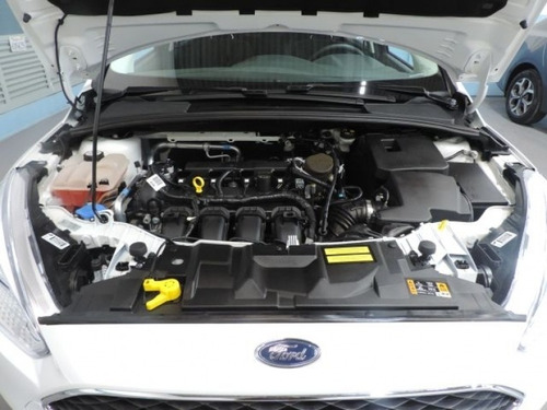 Imagem 6 de 15 de Ford Focus Sedan Fastback 2.0