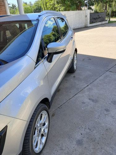 Ford Ecosport Titanium Plata C/gnc 5ta Gen 2018 105.000 Km