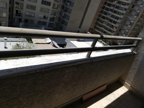 A 3 Cuadras De Alameda Metro Moneda