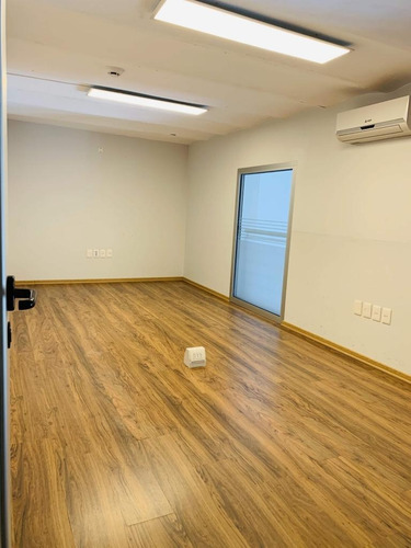 Imagen 11 de 13 de Alquiler Oficina Ciudad Vieja