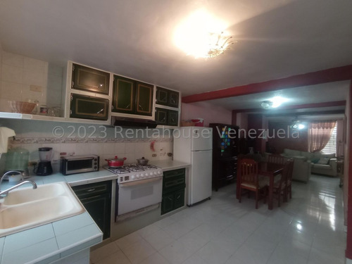 Imagen 5 de 30 de Casa En Venta En Centro Barquisimeto Lara +++23-19052 */m.e.c - R-a-h N° +0-4-2-4- 5.5.6. 5.7. 5.9 *--**