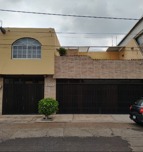 Colonia Jardines Primera Sección Se Vende Casa