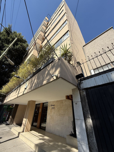 Departamento En Venta Amplio Y Muy Iluminado - Colonia Del Valle