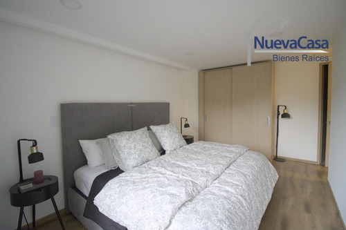 Estrena! Departamento A La Venta, Ubicado Sobre Universidad, Col. Del Valle.