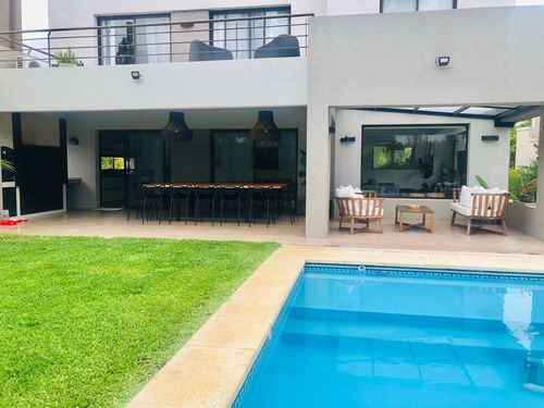 Imagen 3 de 24 de Casa En Venta Los Sauces, Nordelta.