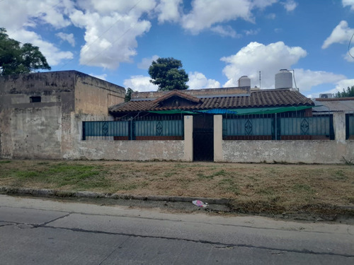 Venta Casa A Reciclar Z.morón Oportunidad!