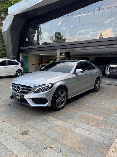 Mercedes-Benz Clase C 2.0 Amg