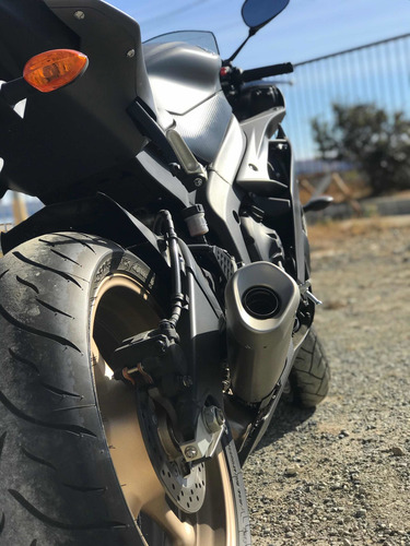 Yamaha Yzf R6