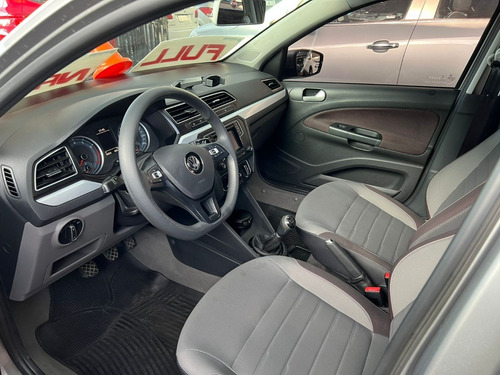 Imagen 7 de 8 de Volkswagen Voyage 1.6 Msi Higline 2017
