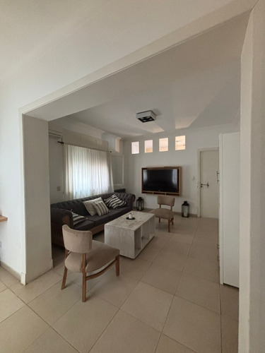 Casa En Alquiler Vivienda Apta Comercial - Monte Grande