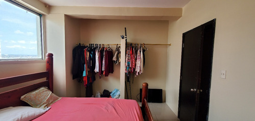 Imagen 15 de 16 de Venta De Departamento En Centro De Guayaquil
