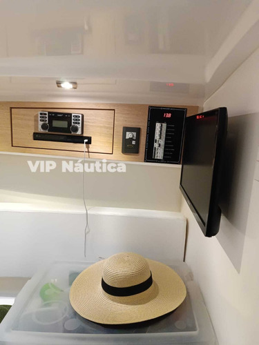 Lancha Phantom 303 | Focker Fs Nx Triton