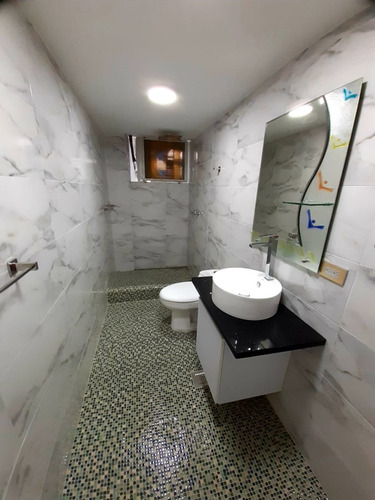 Imagen 9 de 11 de Apartamento En Venta Bahía De Cata (vc)
