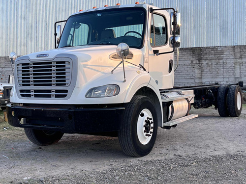 Freightliner M2 112k