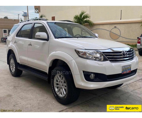 Toyota Fortuner 4x4