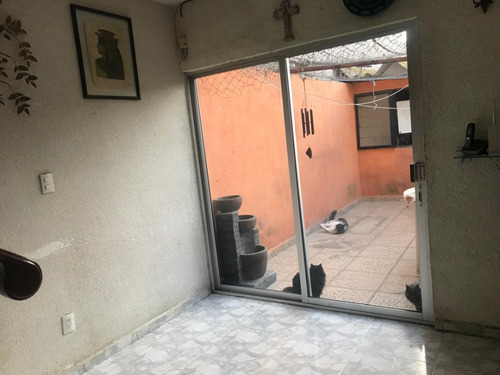 Casa En Venta En Loma Bonita, Ojo De Agua Tecamac Edo Mex Sup 202 M2