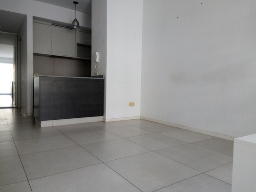 Imagen 2 de 8 de Departamento En Excelente Ubicación, Pleno Belgrano