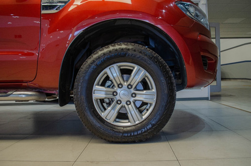 Imagen 20 de 23 de Ford Ranger 3.2 Cd Xlt Tdci 200cv Automática 4x2