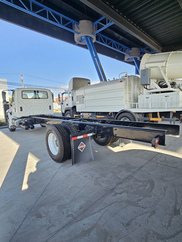 International 4300 Modelo 2013 Chasis Cabina Rabón 4x2