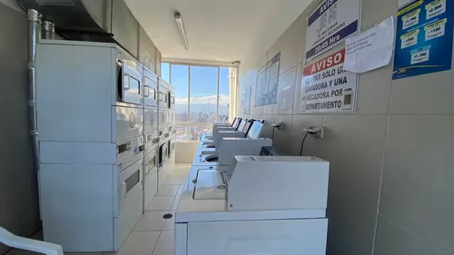 Vivir Al Limite De Ñuñoa, Metro Irarrázaval (98921)