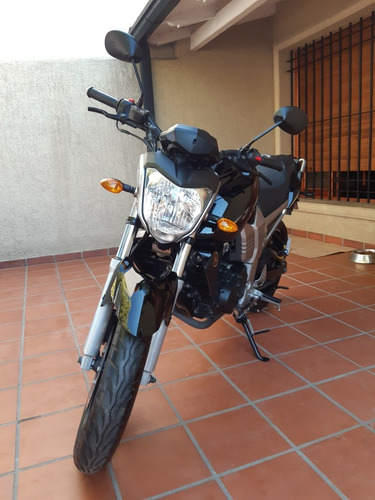 Yamaha Fz 16