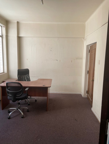 Imagen 21 de 23 de Se Vende Oficina En Sector Financiero De Valparaíso