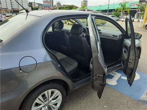 Imagem 9 de 10 de Volkswagen Voyage 1.6 Msi Totalflex 4p Manual