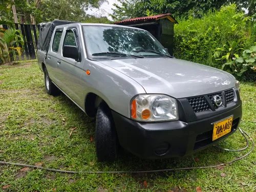 Nissan D22 Frontier 2.4 Ax D22