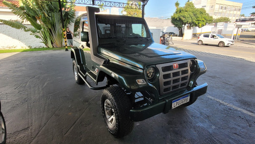 Troller T-4 3.0 Tr 2p