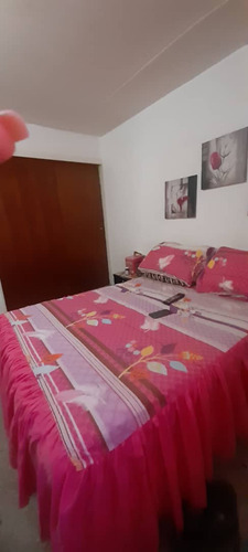 Apartamento En Venta, Los Teques Urb. Simón Bolivar 18$ Mil