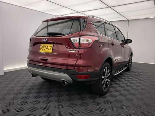 Ford Escape 2.O TITANIUM TP 2000CC 4X4