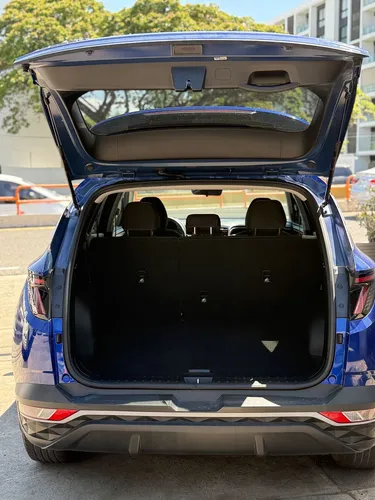 Hyundai Tucson 2022 Semifull