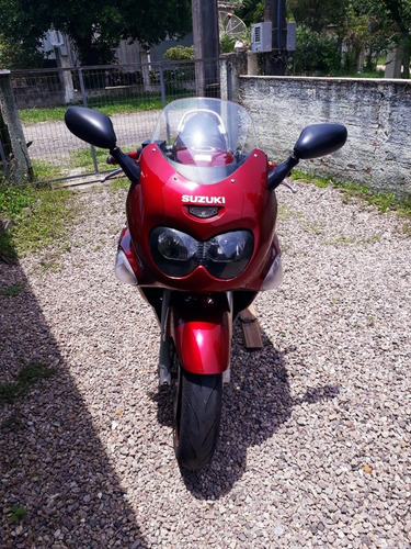 Suzuki Gsx-f 750