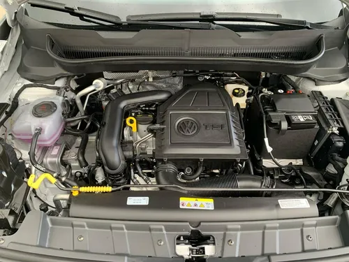 Volkswagen T-Cross TRENDLINE ST AUT
