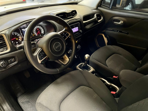 Imagem 4 de 12 de Baixo Km! Jeep / Renegade Sport 1.8 Flex 2016