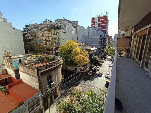 Departamento  En Venta Ubicado En Almagro, Capital Federal, Buenos Aires