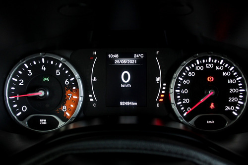 Imagem 9 de 14 de Jeep Renegade Sport 2016