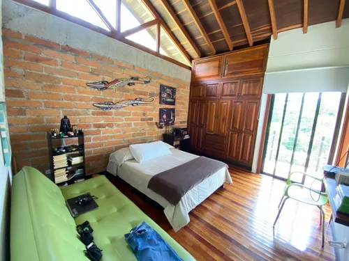 Casa En Venta En Las Brisas. Cod V10099