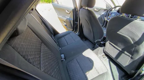 Kia Rio 1.6 Lx Hatchback Mt