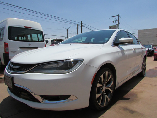 Imagen 1 de 15 de Chrysler 200c 2016