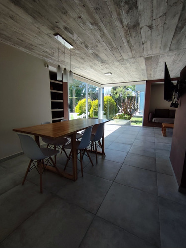 Imagen 21 de 29 de Complejo De Casas De Alquiler En Miramar