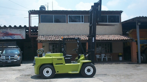 Imagen 6 de 8 de Montacargas Clark 15,500 Libras Año 1992