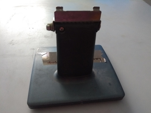 Base Para Monitor Lanix 500p (Usado)
