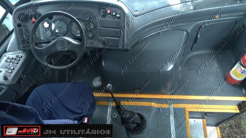 Imagem 5 de 8 de Marcopolo Senior Ano 2011 M.b Lo 915 Exec Jm Cod.801